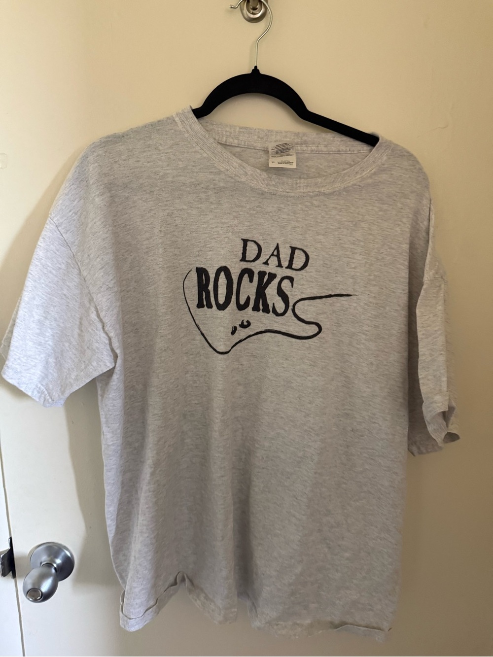 “Dad Rocks” Gray Tee